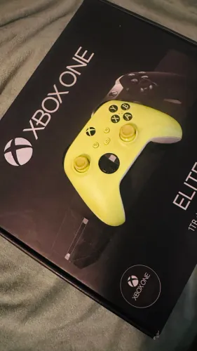 Xbox one ELITE 1 TB