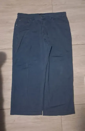 Calça reta cotelê brooksfield
