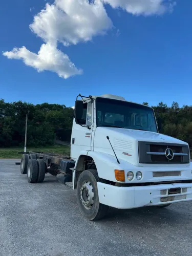 Mercedes-Benz L-1620