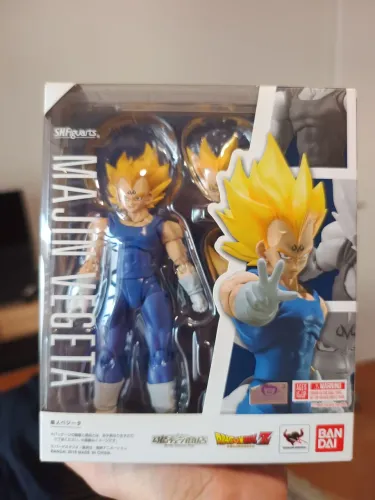 Majin Vegeta - S.h. Figuarts - Bandai