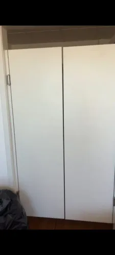 Porta vai e vem duas folhas.
