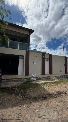 Casa para Locação em Juazeiro do Norte, TIRADENTES, 4 dormitórios, 3 suítes, 4 banheiros, 