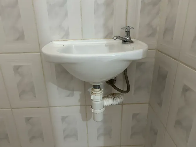 Cuba de louça pequena