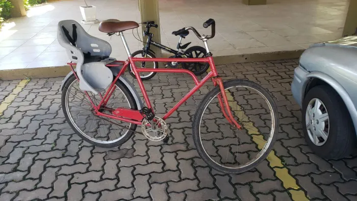 Bike barra dupla antiga- Barbada para vender hoje