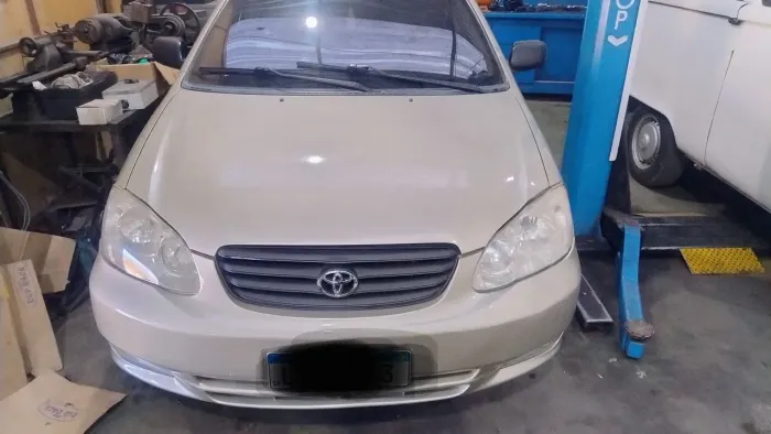 Toyota Corolla XLI 1.6 16V 110cv Mec. 2004