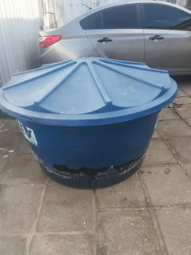 Caixa de água 1.000 litros