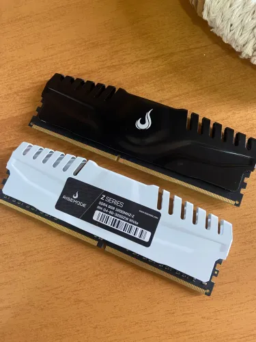 MEMORIA RAM DDR4 /3200/ 2 de 8G=16