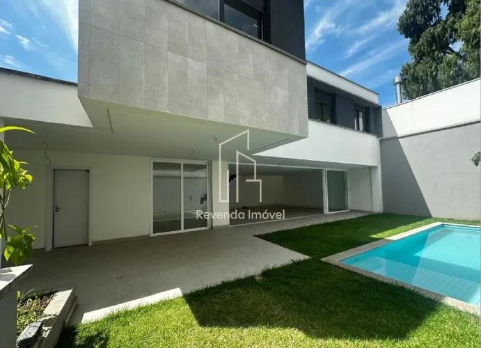 Casa em Condomínio à venda - Campo Belo, São Paulo
