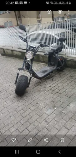 Linda moto goo!! Vendo ou troco