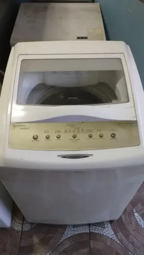 Máquina de lavar roupa Brastemp 