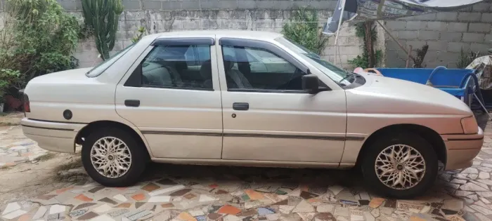 Ford Verona GL 1.8i / LX 1.8i 4P 1996