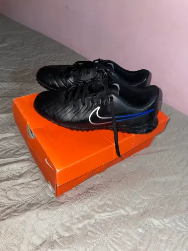 Chuteira Society Nike Tamanho 38