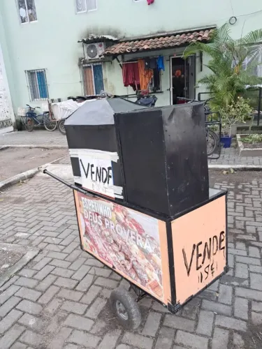 Carroça de espetinho