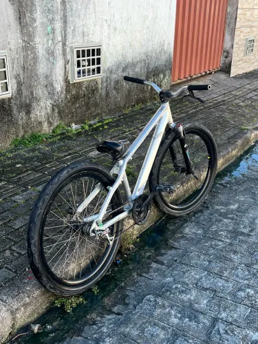 Quadro vikingx aro 26 tuff 30 cromado