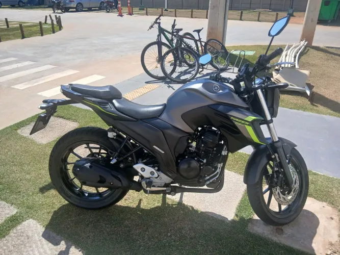 Fazer 250