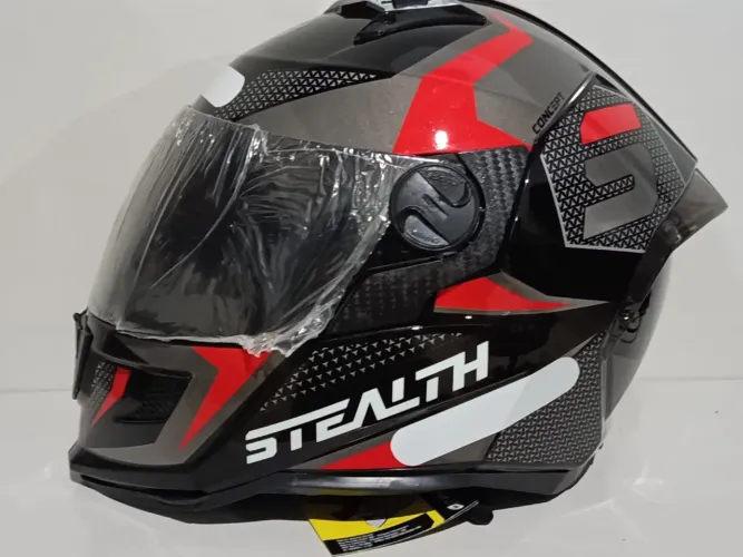 Capacete