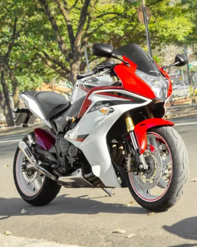 Honda Cbr 600F Esportiva