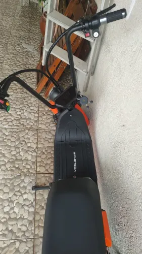 moto elétrica nova pouco tempo de uso 