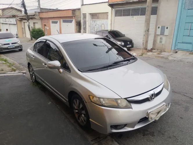 Honda Civic Sed. Lxl/ LXL SE 1.8 Flex 16V Aut. 2011