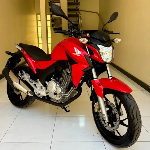 Honda CB250F Twister 2016 Vermelha Revisada 59.000 km<br>