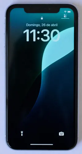 iPhone XR 64 GB Branco - Conservado