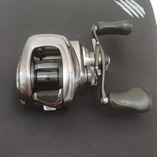Shimano Bantam MGL 8.1 Direita (2018)
