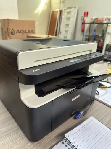 Impressora Laser Brother DCP-1617NW