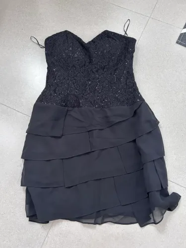 Vestido curto de festa