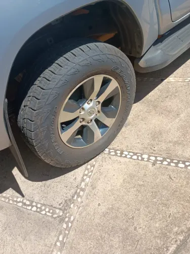 Toyota Hilux CD SR 4X4 2.8 TDI Diesel Aut. 2017