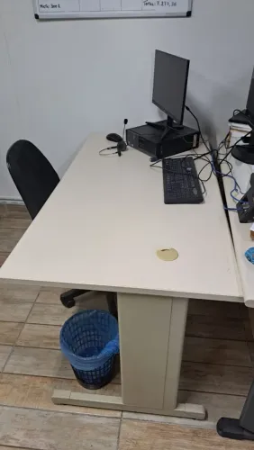 Mesa para escritório