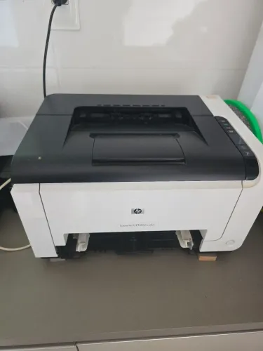 Impressora a Laser HPCP1025 COM DEFEITO