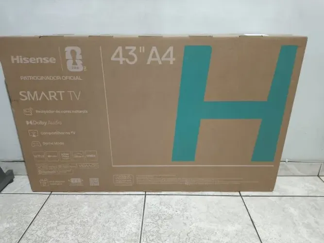 TV Hisense 43 polegadas Full HD - Lacrada