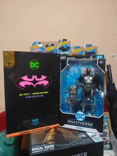 Lote McFarlane Cyborg+MR Free
