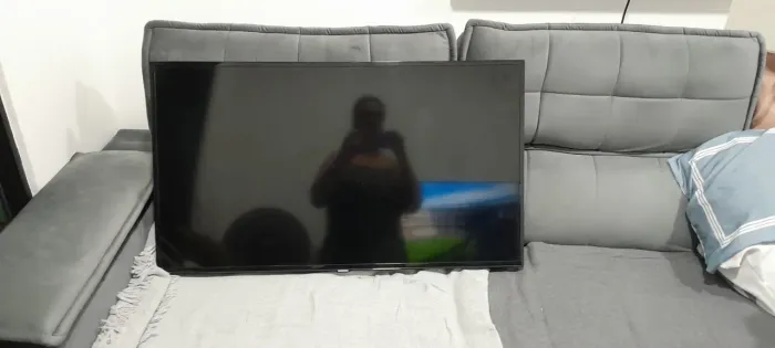 Vendo TV Samsung 40' com tela queimada