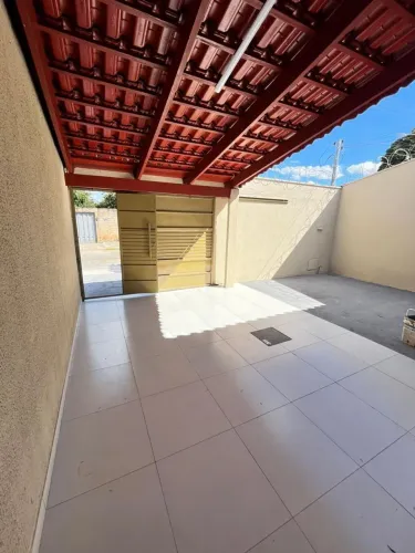Casa à Venda - Setor Central 2, Senador Canedo