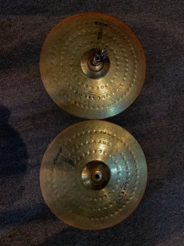 Pratos Octagon Chimbal 14 Tasman + China 18 F-Signature | Usados