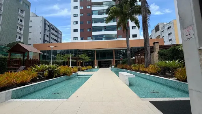 CANDEIAS - Apartamento 135 m² com 4 quartos andar alto, vista mar e lazer + que completo