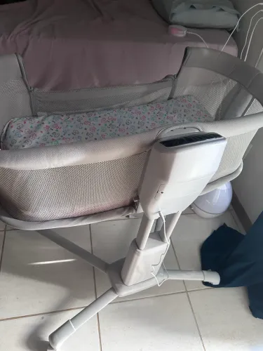 Berço Co Sleeper Mastela com Balanço Automático e Bluetooth