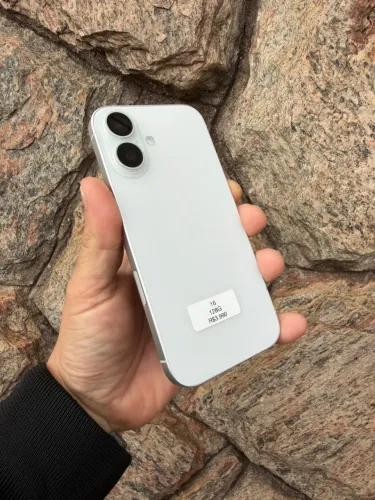 ? IPHONE 16 128GB POR R$ 3.800 À VISTA