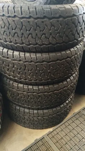 04 Pneus 285/65/18 A/T 10 Lonas DAVANTI