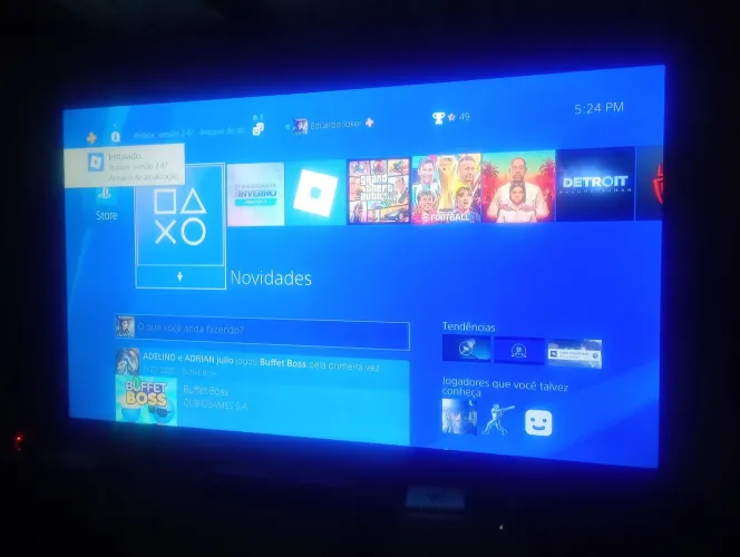 Vende se Ps4 com 1Giga de memória