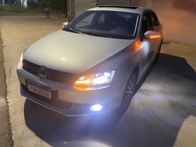 Volkswagen Jetta Highline 2.0 TSI 16V 4P Tiptronic 2014