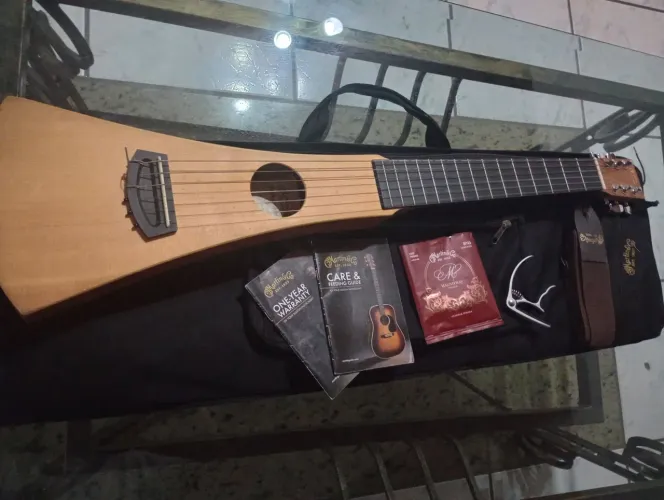 Violão C.f. Martin Nylon