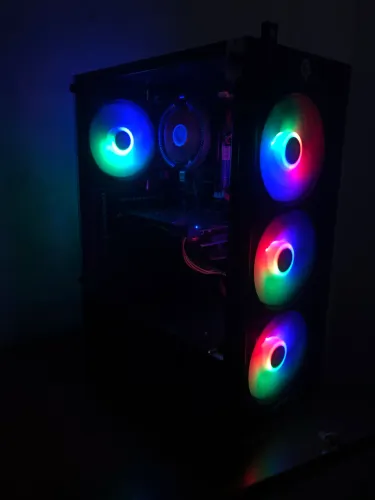 PC GAMER DE ENTRADA
