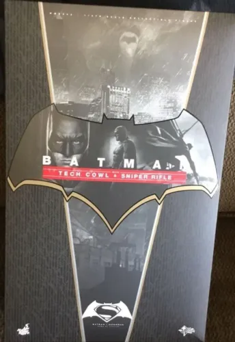Hot Toys Batman BvS SE MMS 342E com rifle e tech cowl bruce Wayne DC comics superman