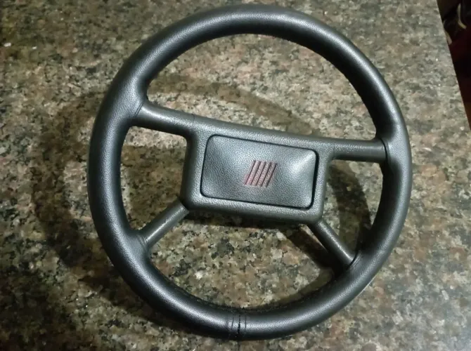 Volante uno 1.6r
