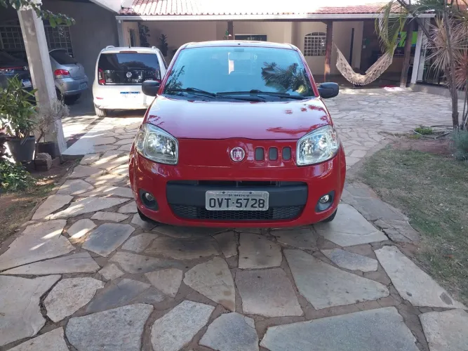 Fiat Uno Vivace Celeb. 1.0 EVO F.flex 8V 5P 2014