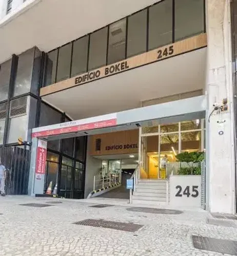 BOX DE GARAGEM COBERTO PARA LOCAÇÃO AV. RIO BRANCO | CENTRO