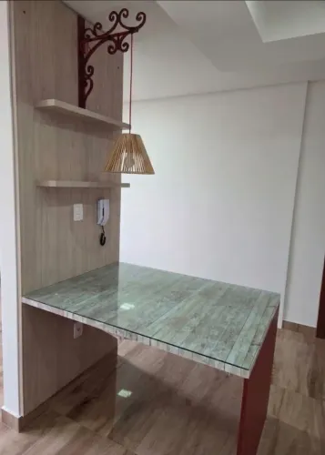 Painel MDF com mesa