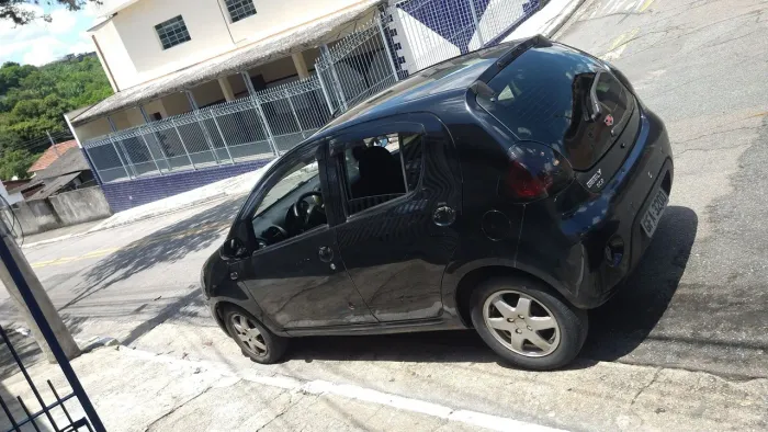 Geely GC2 1.0 12V 68cv 5P 2015